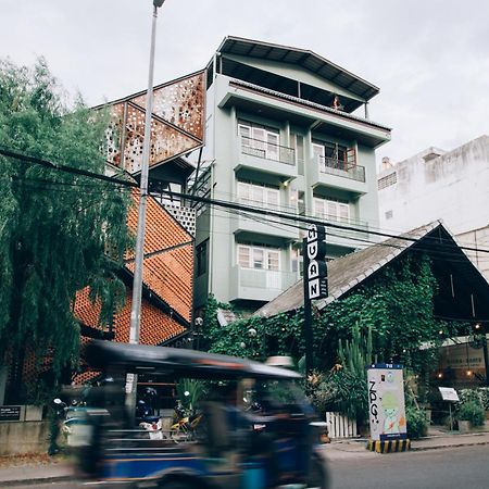 Muan Hotel Chiang Mai Exterior foto